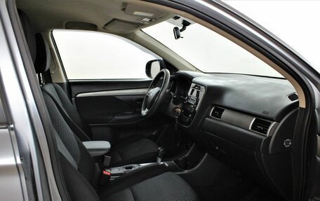 Mitsubishi Outlander III рестайлинг 3, 2013 год, 1 285 000 рублей, 9 фотография