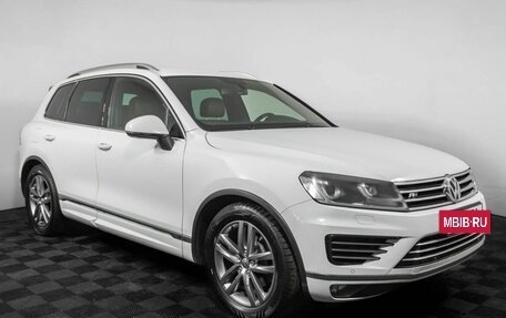 Volkswagen Touareg III, 2016 год, 3 230 000 рублей, 4 фотография