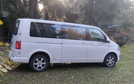 Volkswagen Caravelle T6 рестайлинг, 2018 год, 3 950 000 рублей, 3 фотография