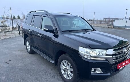 Toyota Land Cruiser 200, 2020 год, 8 500 000 рублей, 5 фотография