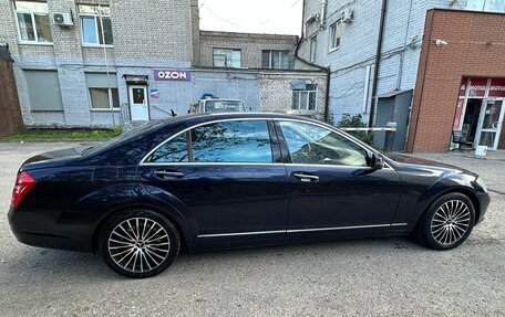 Mercedes-Benz S-Класс, 2006 год, 1 000 000 рублей, 6 фотография