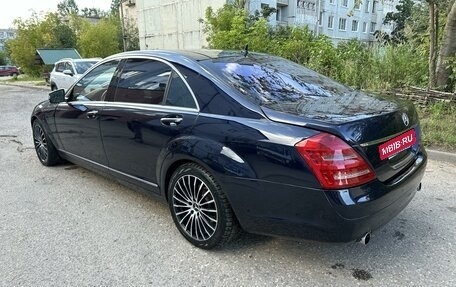 Mercedes-Benz S-Класс, 2006 год, 1 000 000 рублей, 3 фотография