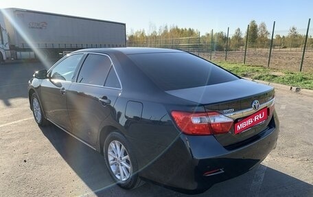 Toyota Camry, 2014 год, 1 950 000 рублей, 4 фотография