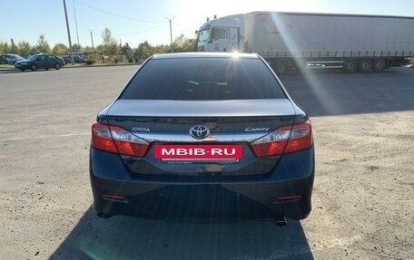 Toyota Camry, 2014 год, 1 950 000 рублей, 5 фотография