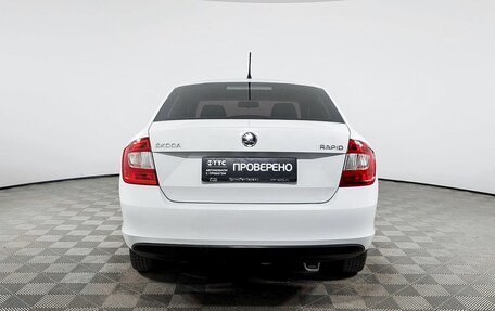 Skoda Rapid I, 2015 год, 810 000 рублей, 6 фотография