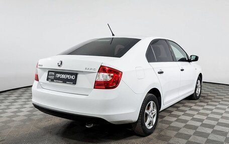 Skoda Rapid I, 2015 год, 810 000 рублей, 5 фотография