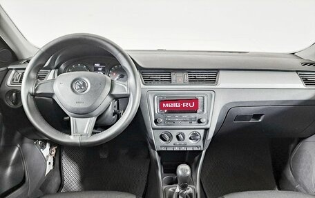 Skoda Rapid I, 2015 год, 810 000 рублей, 14 фотография