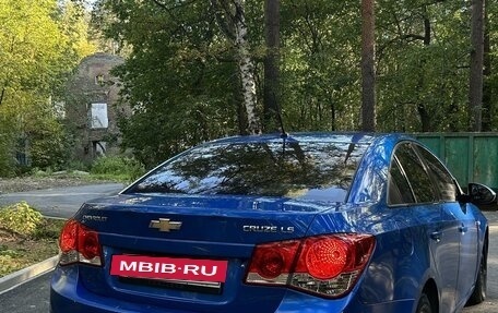 Chevrolet Cruze II, 2009 год, 450 000 рублей, 2 фотография