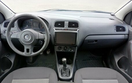 Volkswagen Polo VI (EU Market), 2012 год, 648 000 рублей, 14 фотография