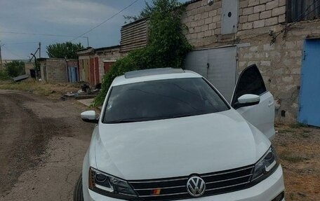 Volkswagen Jetta VI, 2015 год, 1 850 000 рублей, 9 фотография