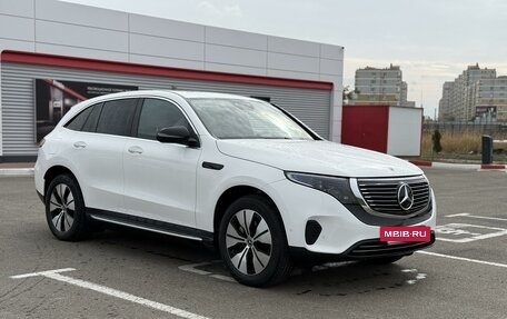 Mercedes-Benz EQC, 2019 год, 5 500 000 рублей, 2 фотография