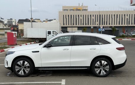 Mercedes-Benz EQC, 2019 год, 5 500 000 рублей, 9 фотография