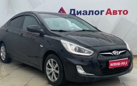 Hyundai Solaris II рестайлинг, 2014 год, 950 000 рублей, 1 фотография