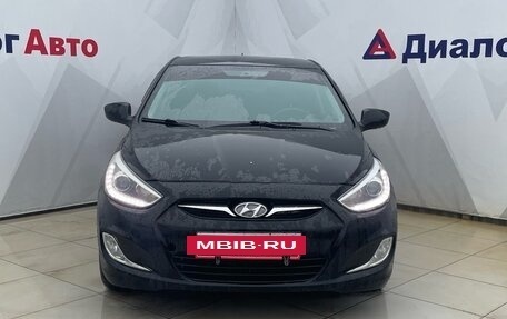 Hyundai Solaris II рестайлинг, 2014 год, 950 000 рублей, 2 фотография