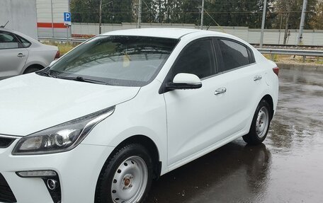 KIA Rio IV, 2018 год, 1 780 000 рублей, 15 фотография