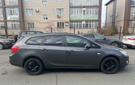 Opel Astra J, 2012 год, 890 000 рублей, 4 фотография