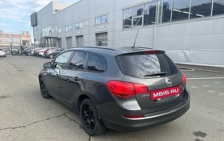 Opel Astra J, 2012 год, 890 000 рублей, 7 фотография