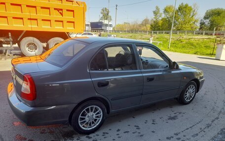 Hyundai Accent II, 2008 год, 600 000 рублей, 3 фотография