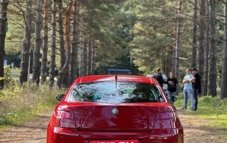 Alfa Romeo GT, 2007 год, 1 950 000 рублей, 3 фотография