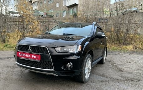 Mitsubishi Outlander III рестайлинг 3, 2010 год, 1 430 000 рублей, 4 фотография