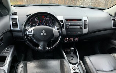 Mitsubishi Outlander III рестайлинг 3, 2010 год, 1 430 000 рублей, 22 фотография