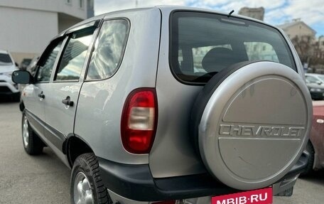 Chevrolet Niva I рестайлинг, 2004 год, 346 000 рублей, 8 фотография