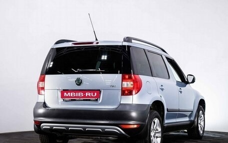 Skoda Yeti I рестайлинг, 2010 год, 900 000 рублей, 6 фотография