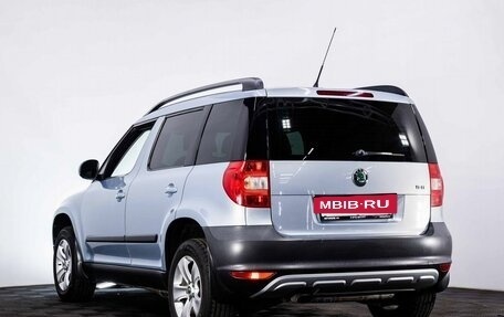 Skoda Yeti I рестайлинг, 2010 год, 900 000 рублей, 4 фотография