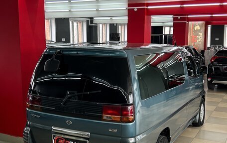 Nissan Elgrand I, 1997 год, 820 000 рублей, 15 фотография