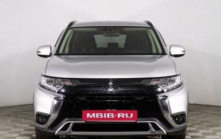 Mitsubishi Outlander III рестайлинг 3, 2021 год, 3 289 000 рублей, 2 фотография