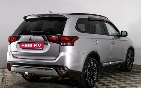 Mitsubishi Outlander III рестайлинг 3, 2021 год, 3 289 000 рублей, 5 фотография