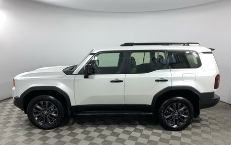 Toyota Land Cruiser Prado, 2024 год, 12 690 000 рублей, 8 фотография