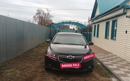 Chevrolet Cruze II, 2012 год, 800 000 рублей, 5 фотография