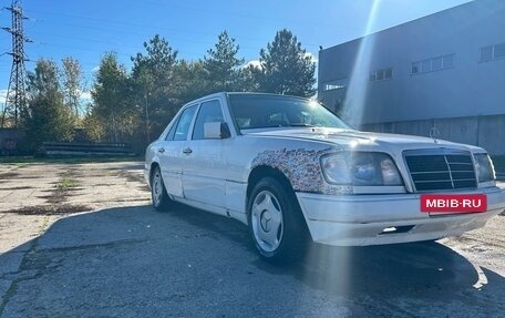 Mercedes-Benz W124, 1992 год, 250 000 рублей, 4 фотография