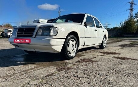 Mercedes-Benz W124, 1992 год, 250 000 рублей, 5 фотография