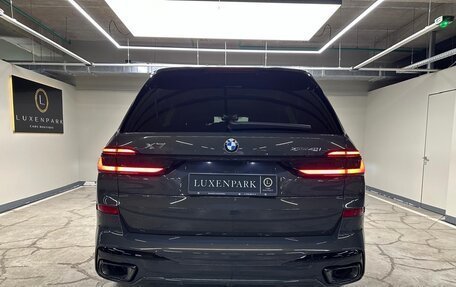 BMW X7, 2024 год, 19 000 000 рублей, 3 фотография