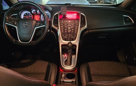 Opel Astra J, 2013 год, 1 400 000 рублей, 10 фотография