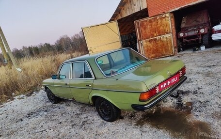 Mercedes-Benz W123, 1980 год, 145 000 рублей, 5 фотография