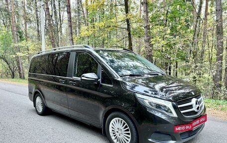 Mercedes-Benz V-Класс, 2014 год, 3 000 000 рублей, 3 фотография