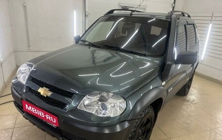 Chevrolet Niva I рестайлинг, 2014 год, 797 000 рублей, 1 фотография