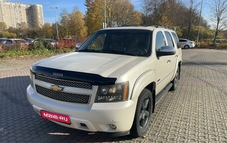 Chevrolet Tahoe III, 2012 год, 2 400 000 рублей, 1 фотография