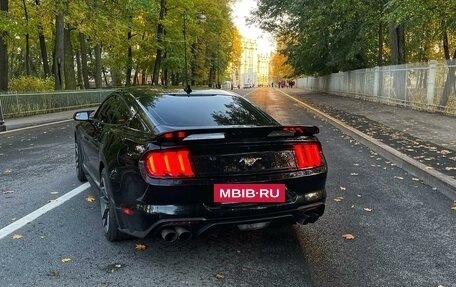 Ford Mustang VI рестайлинг, 2020 год, 3 500 000 рублей, 7 фотография