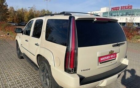 Chevrolet Tahoe III, 2012 год, 2 400 000 рублей, 4 фотография