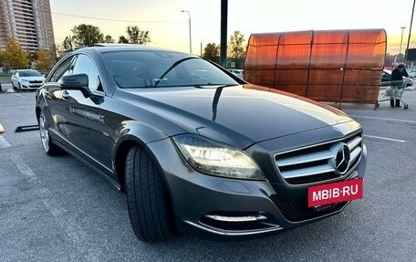 Mercedes-Benz CLS, 2012 год, 2 390 000 рублей, 3 фотография