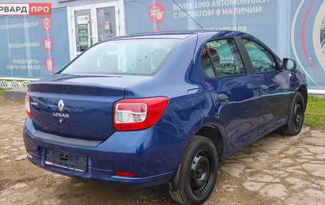 Renault Logan II, 2017 год, 900 000 рублей, 17 фотография