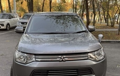 Mitsubishi Outlander III рестайлинг 3, 2014 год, 1 999 999 рублей, 1 фотография