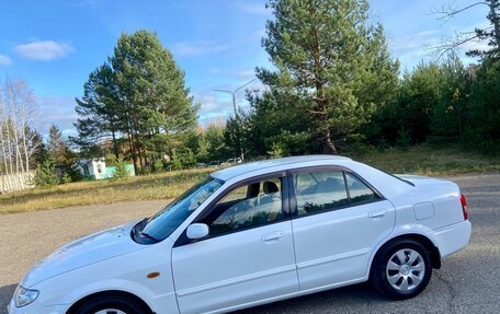 Mazda Familia, 2000 год, 535 000 рублей, 2 фотография