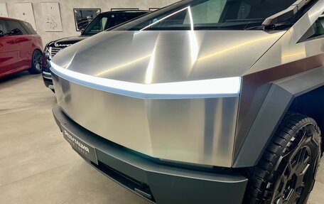 Tesla Cybertruck, 2024 год, 39 990 000 рублей, 9 фотография