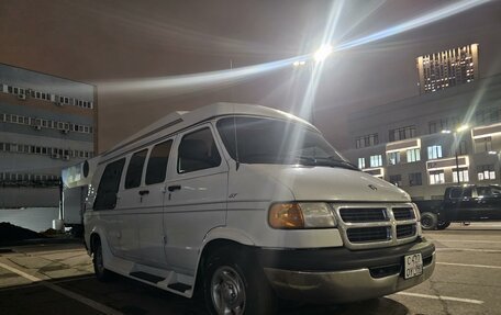 Dodge Ram Van, 1998 год, 1 850 000 рублей, 2 фотография