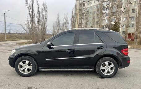 Mercedes-Benz M-Класс, 2010 год, 1 700 000 рублей, 4 фотография